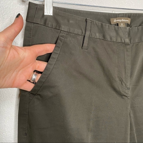 Tommy Bahama Olive Green Wide Leg Chino Khaki Trousers Size 10 - Picture 4 of 8